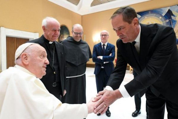En el Vaticano, Cisco firma la «Rome Call for AI Ethics»