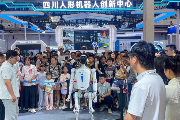 China toma impulso para convertirse en la superpotencia de los robots