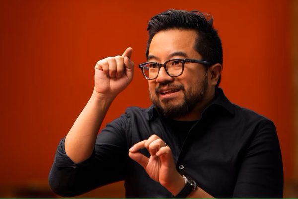 Garry Tan de Y Combinator cuestionado por respaldar una startup que clonó a otra