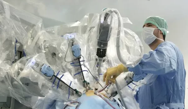 Robótica Quirúrgica: los nuevos robots aprenden a operar observando videos