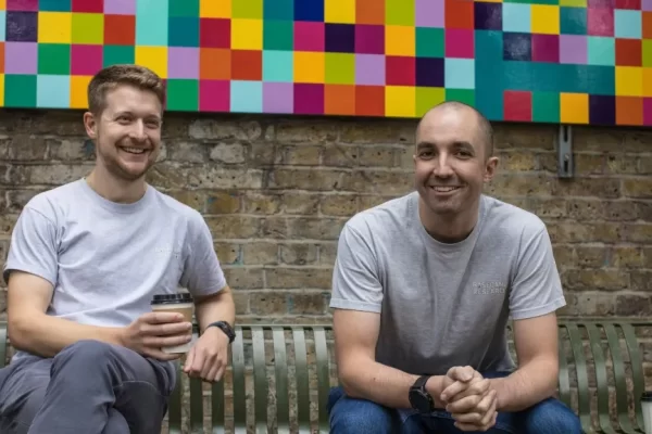 Una startup dice poder superar la revolucionaria IA proteica de Deepmind