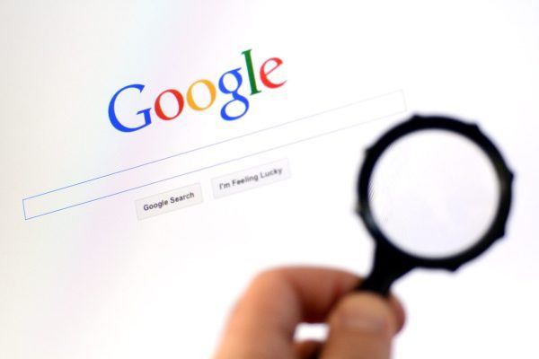 Google defiende su búsqueda con IA: “el tráfico se mantiene relativamente estable”, dice Liz Reid