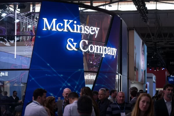 McKinsey frente a su propia disrupción: cómo la IA redefine el negocio de la consultoría