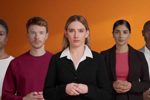 Microsoft y la revolución de la IA: ¿Por qué No debemos crear “Personas Digitales”?
